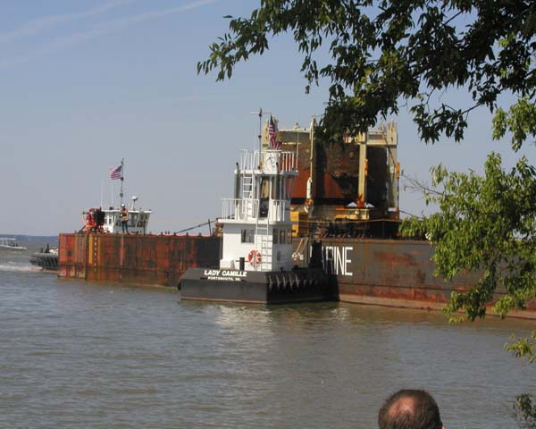 lockwood barge arriving