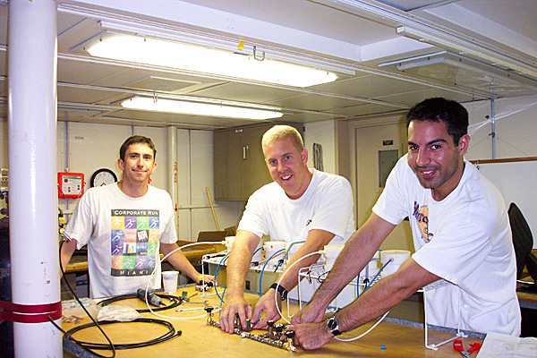 Assembling squeezers used to extract pore water from sediment samples