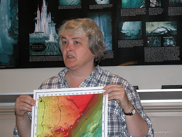 Deborah Kelley, co-chief scientist, conducts the first science meeting