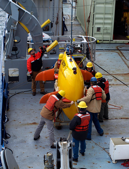 After some careful handling and operations – especially on an increasingly lively ship as the weather picks up – Sentry is safely lowered back into its cradle. Almost immediately, downloading of the data from the just-completed mission and servicing of the vehicle to prepare it and get it ready for the next dive will begin.