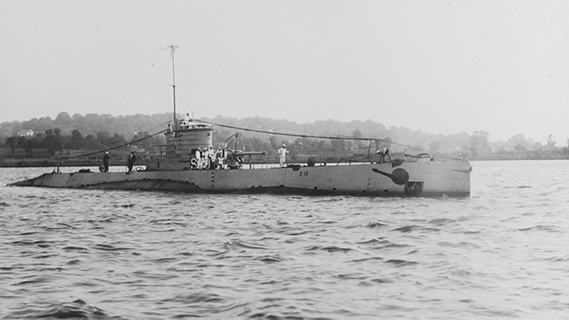 USS S-19 (SS-124) was an American-built S-class submarine that served in the U.S. Navy between 1921 and 1934.